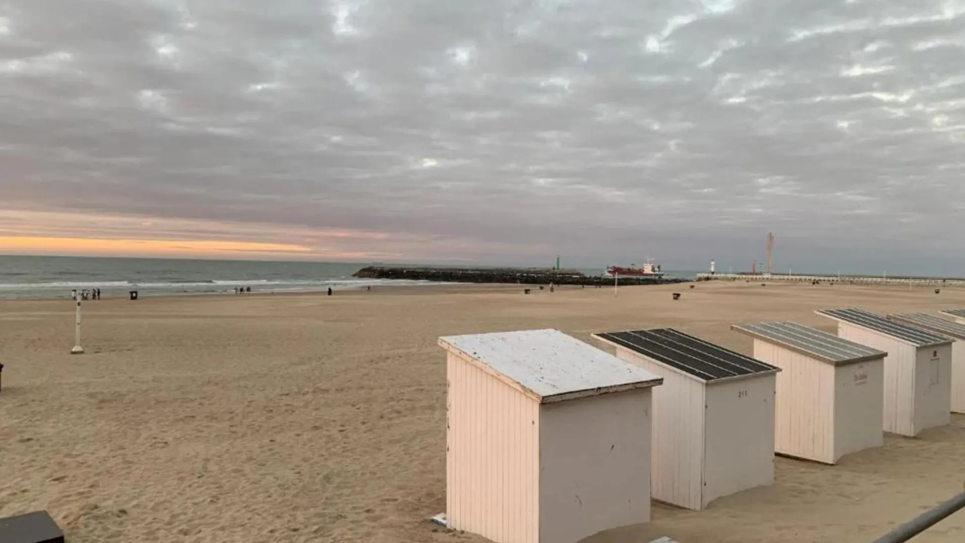 Beautiful Apartment With Sea View Oostende 0*,  Belçika
