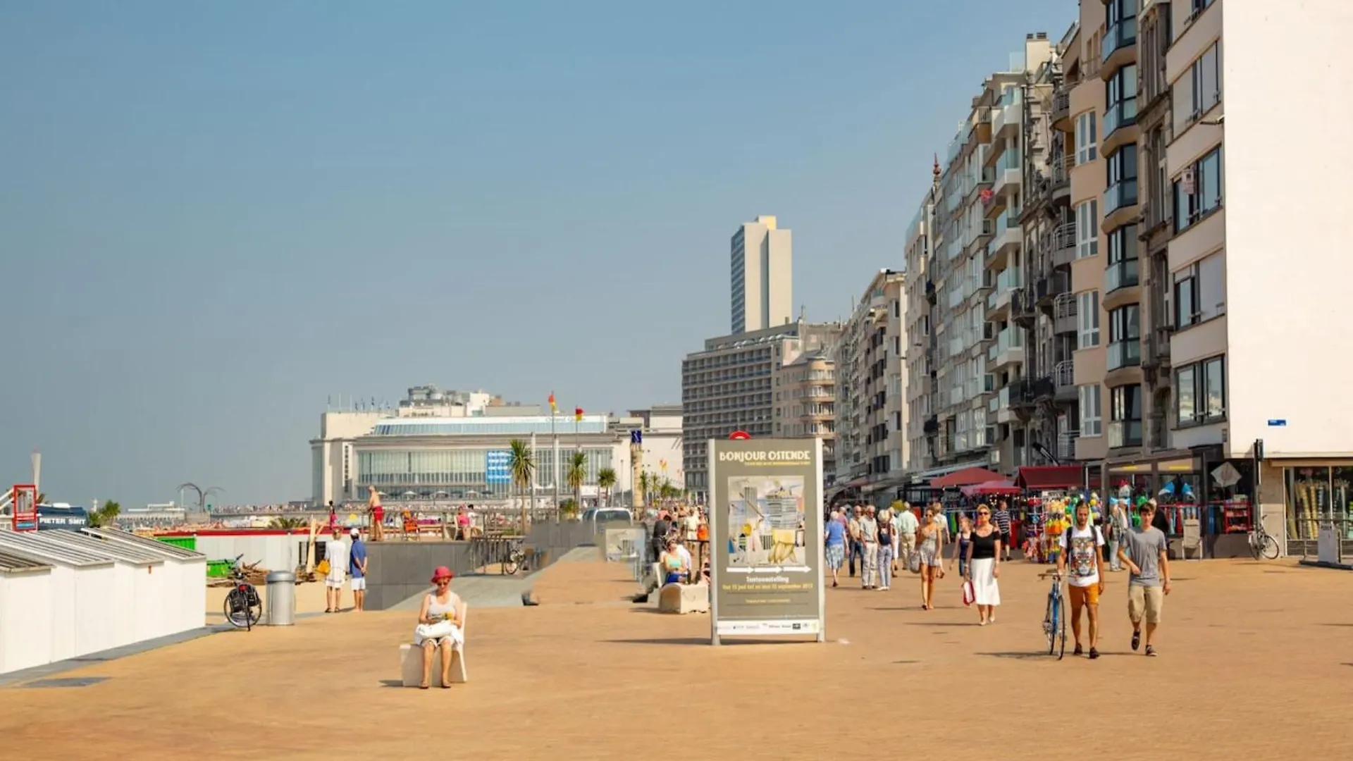 Beautiful Apartment With Sea View Ostende
